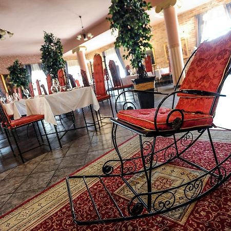 Hotel Castle Gjalski Забок Екстер'єр фото